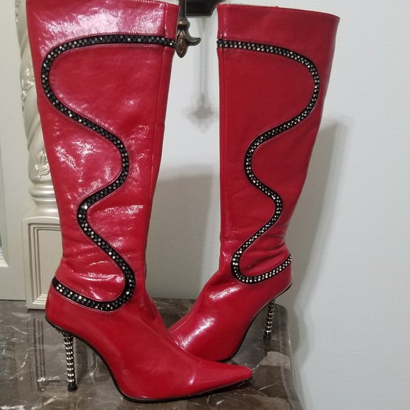 red boots long